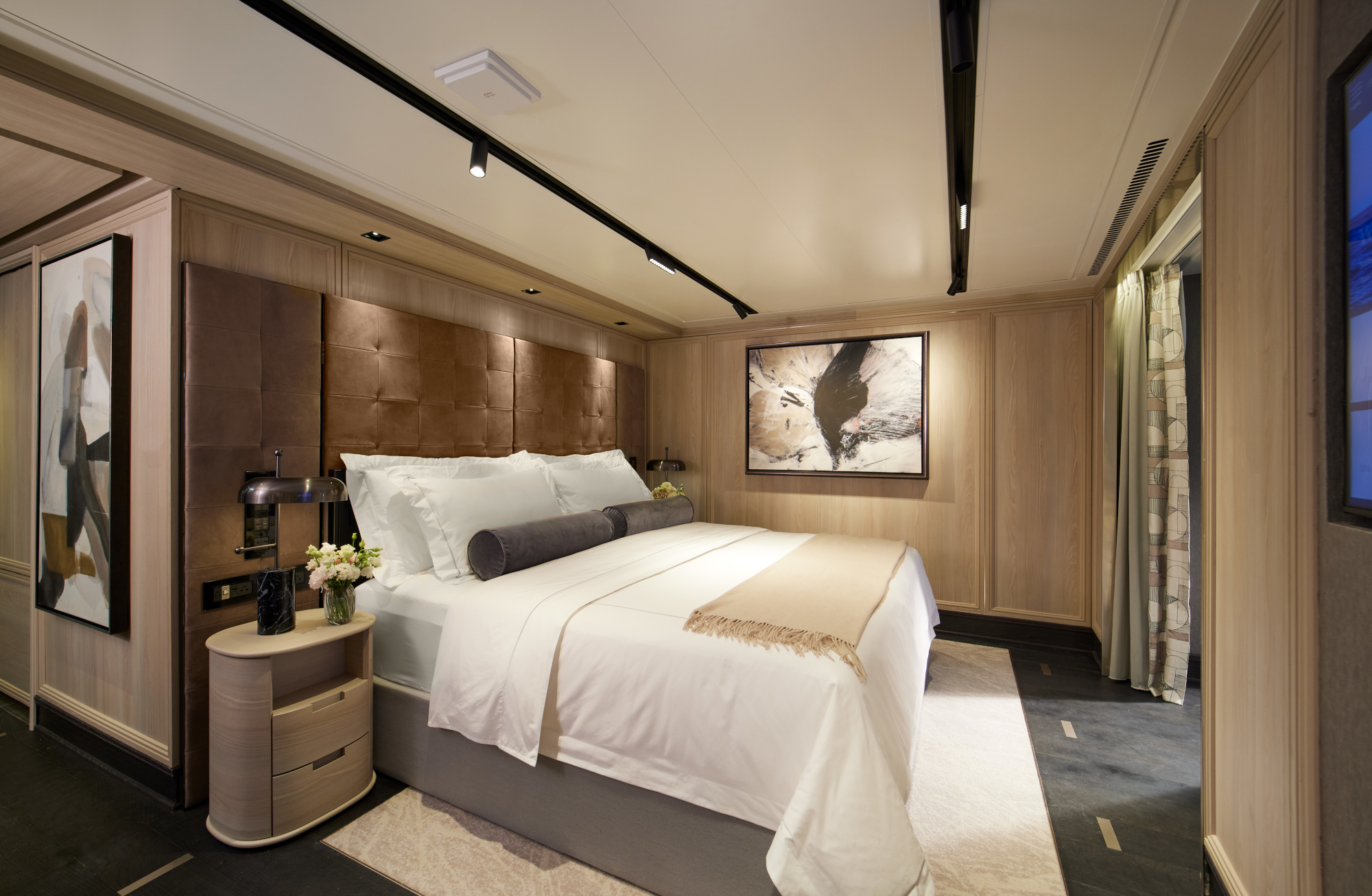 MyCruise Regent-Seven-Seas-Cruises Seven-Seas-Grandeur Kahytter Suite SG1